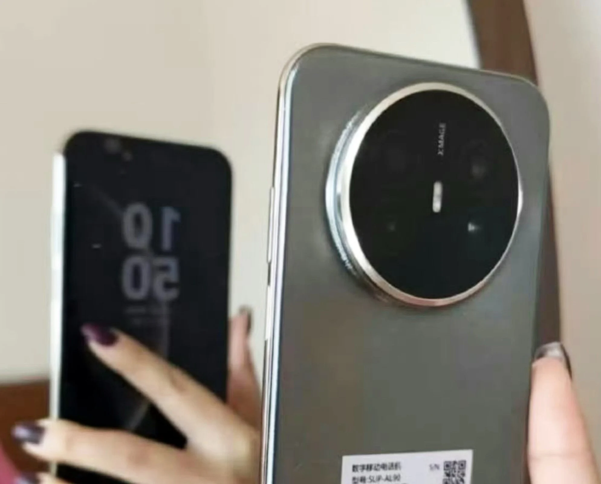 Huawei Mate 70 Air Launching Soon with Double iPhone Air Battery Capacity