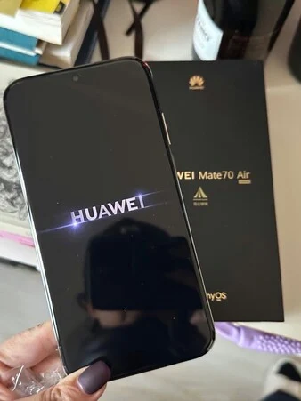 Huawei Mate 70 Air Launching Soon with Double iPhone Air Battery Capacity