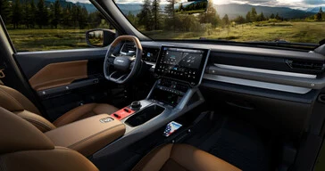 2026 Jeep Recon: 650 HP Electric SUV with 280-Mile Range