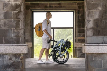 Tern Launches Next-Gen Vektron E-Bike with Foldable Design