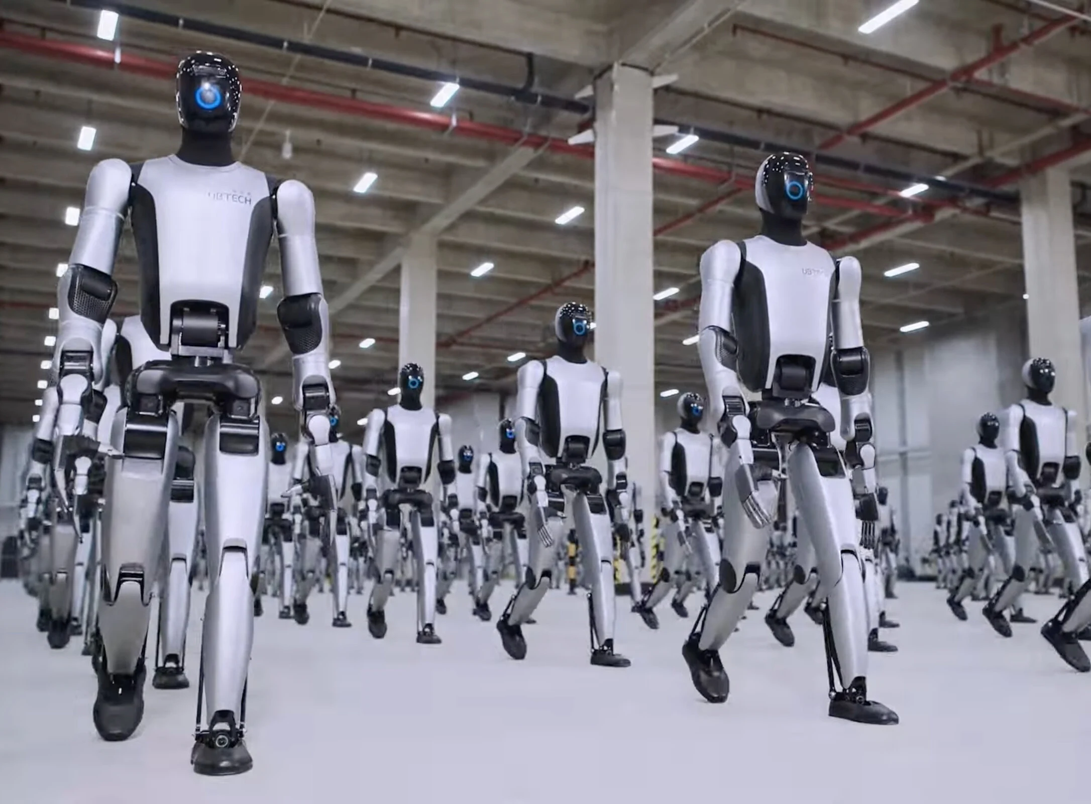 China’s Humanoid Robot Army: Viral Delivery Video Raises Concerns