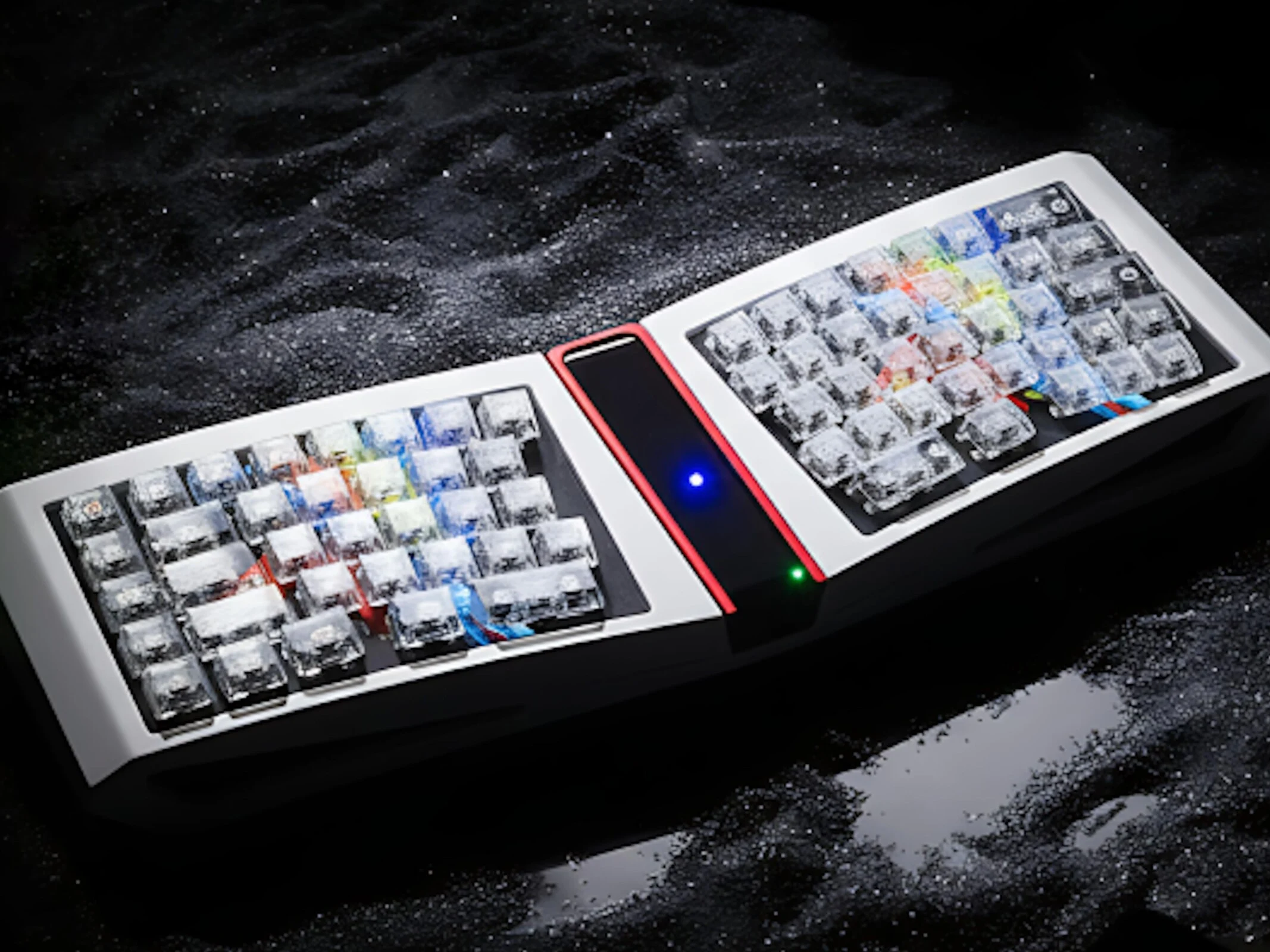 DS Pixel Pro Keyboard: Hall Sensor Tech, 8000Hz & Displays