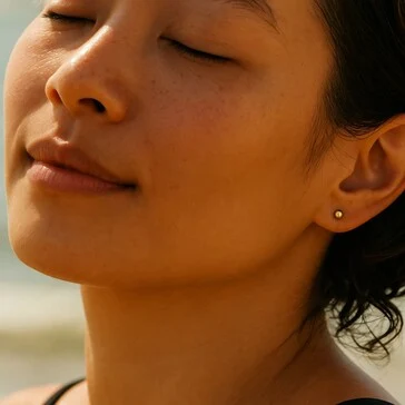 Lumia 2: Discreet Wearable Device for Blood Flow Measurement