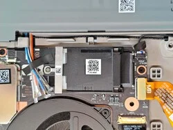 AMD ThinkPad T16: Thunderbolt 4 and Feature-Rich Performance