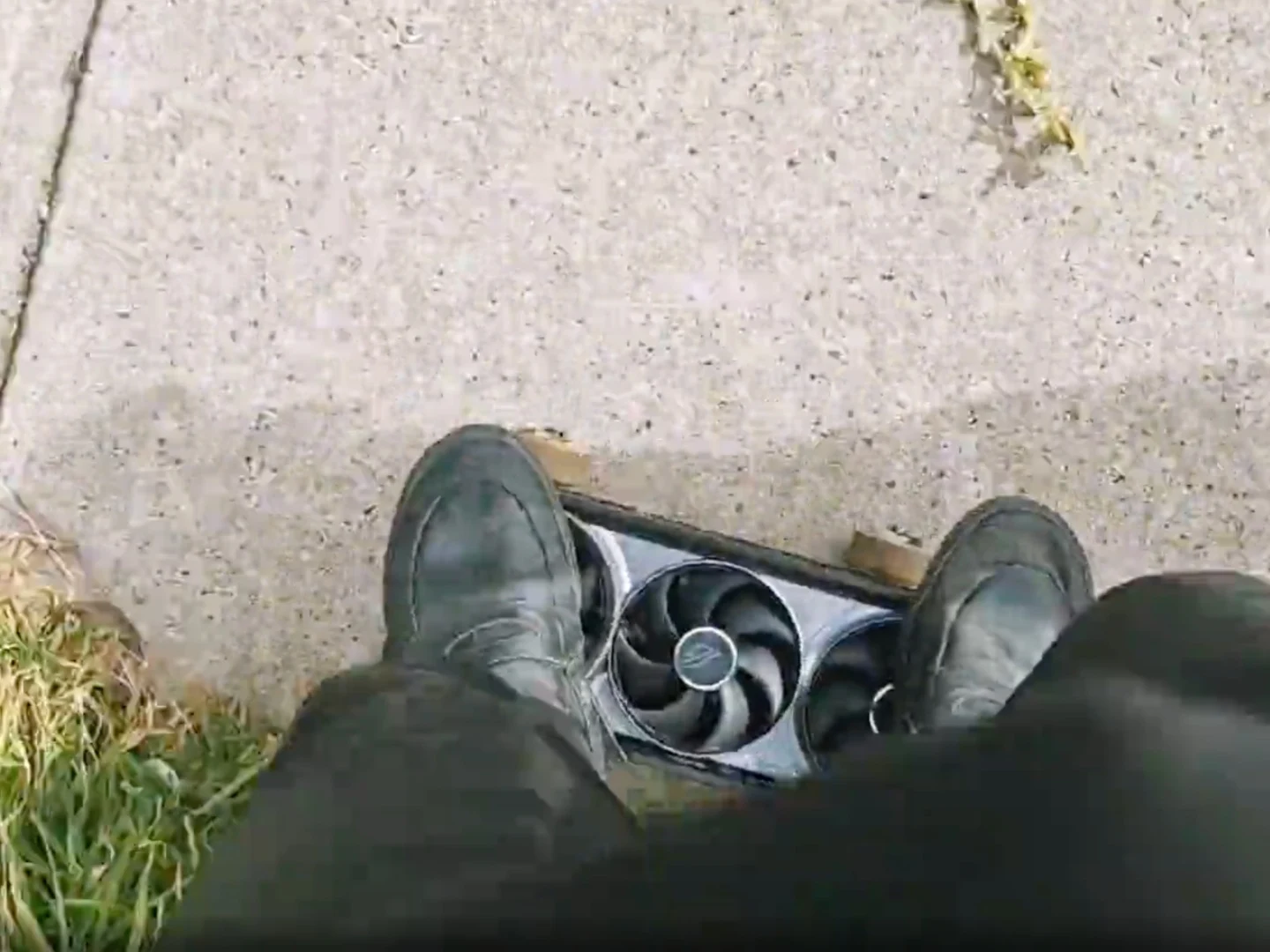 Nvidia RTX 5080 Modded into Skateboard Rides Surprisingly Well