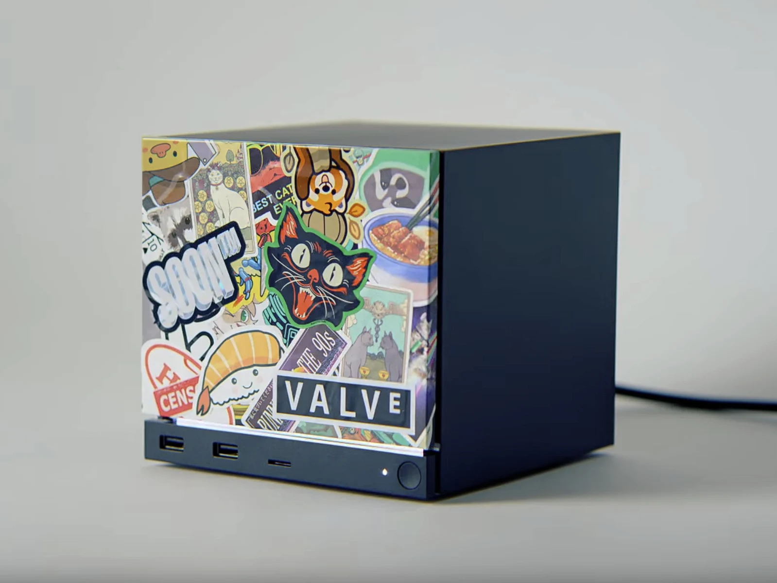 YouTuber Explains Why Valve Steam Machine May Cost $50 Less than PS5 Pro