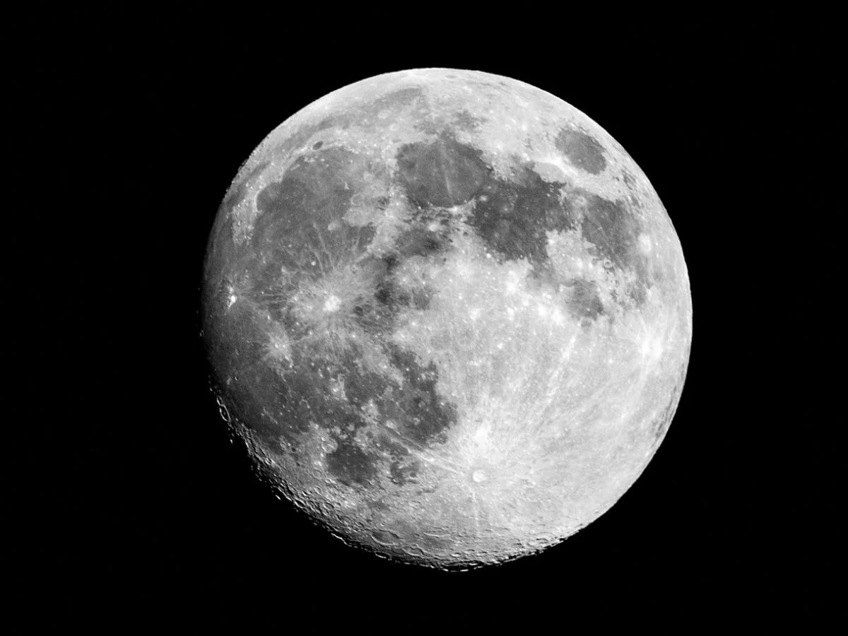 Mysterious Flash Seen on the Moon: What Could It Be?