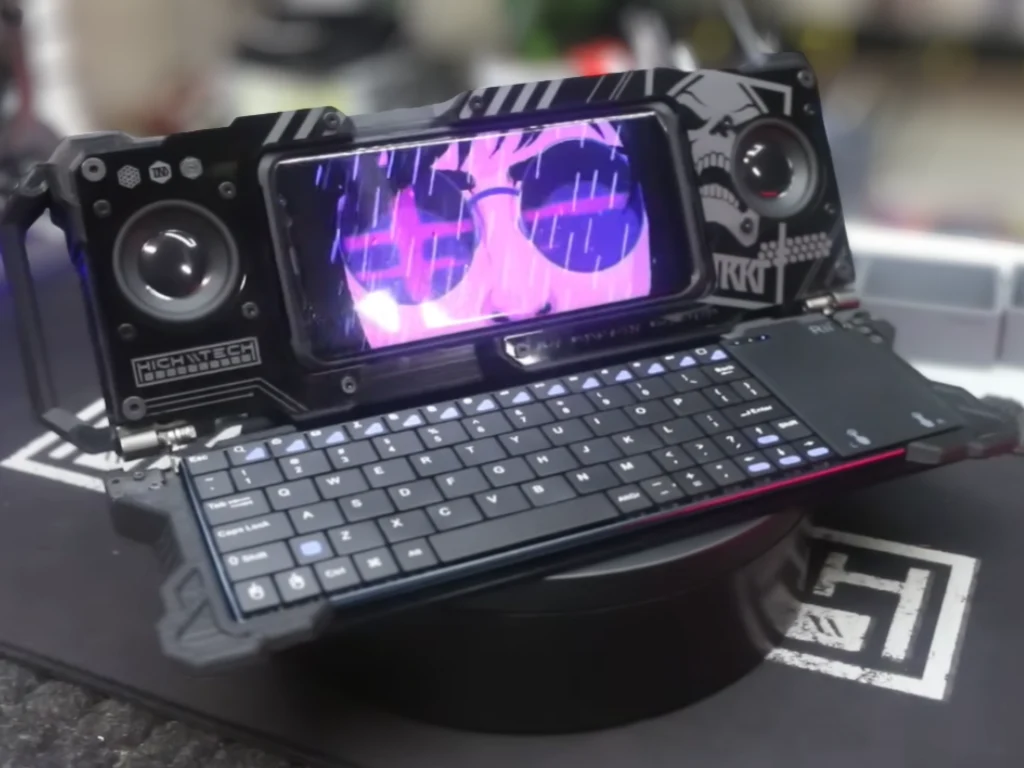 DIY Modder Transforms Smartphone into Cyberdeck with Speakers & Keyboard