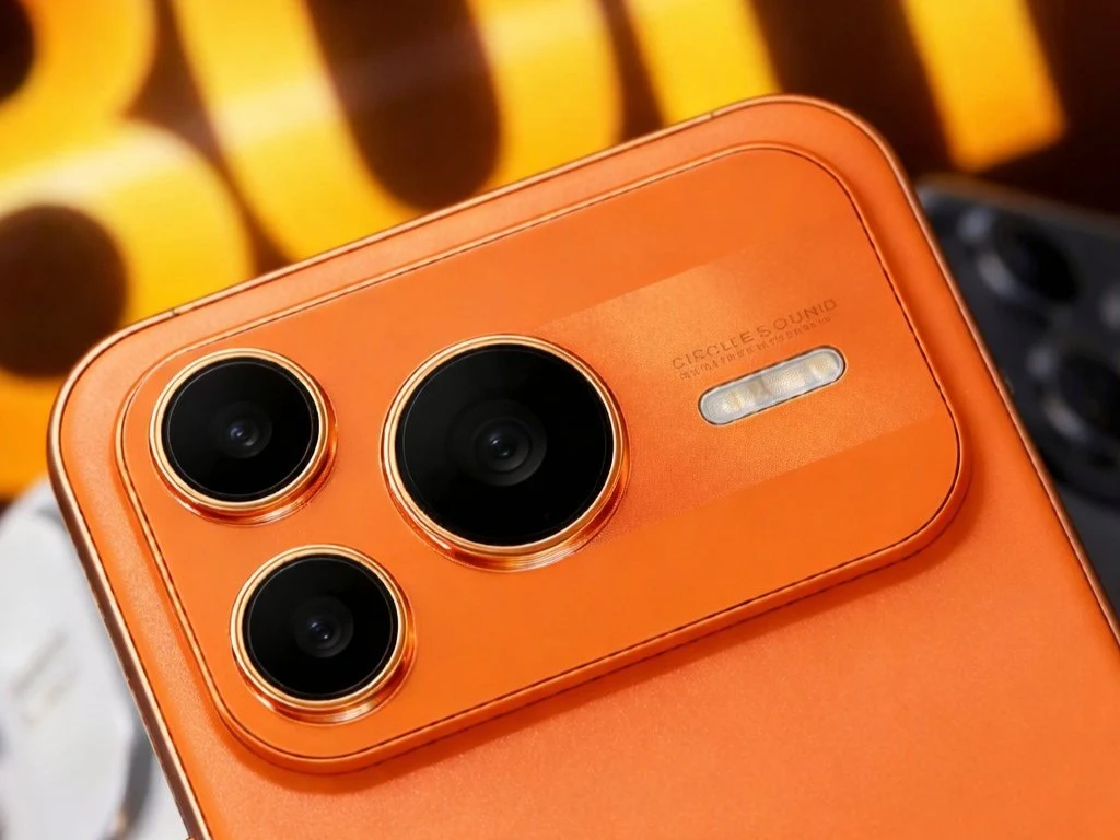Honor Smartphone Resembles iPhone 17 Pro with 10,000mAh Battery