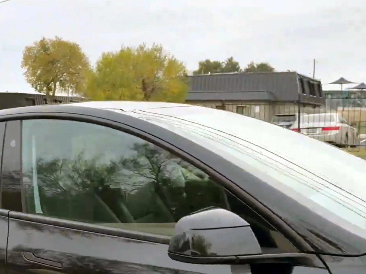 Tesla Launches Paid Robotaxi for HW4 Model Y Owners