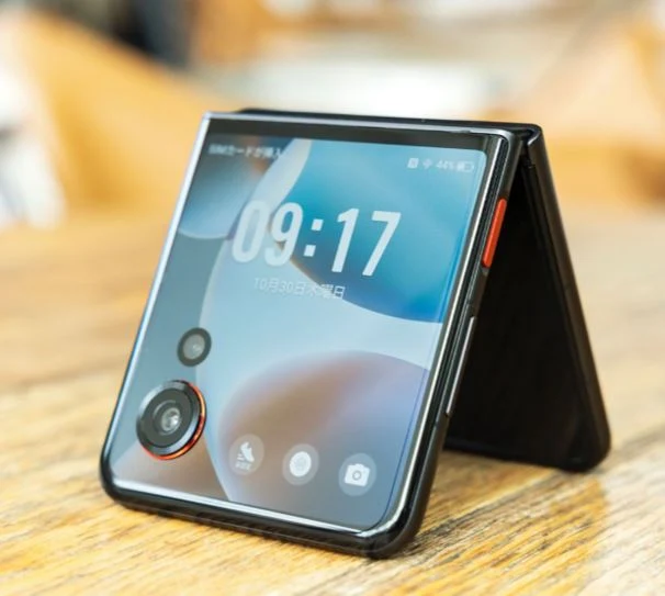 Nubia Flip3: Affordable Foldable Phone with Dimensity 7400X