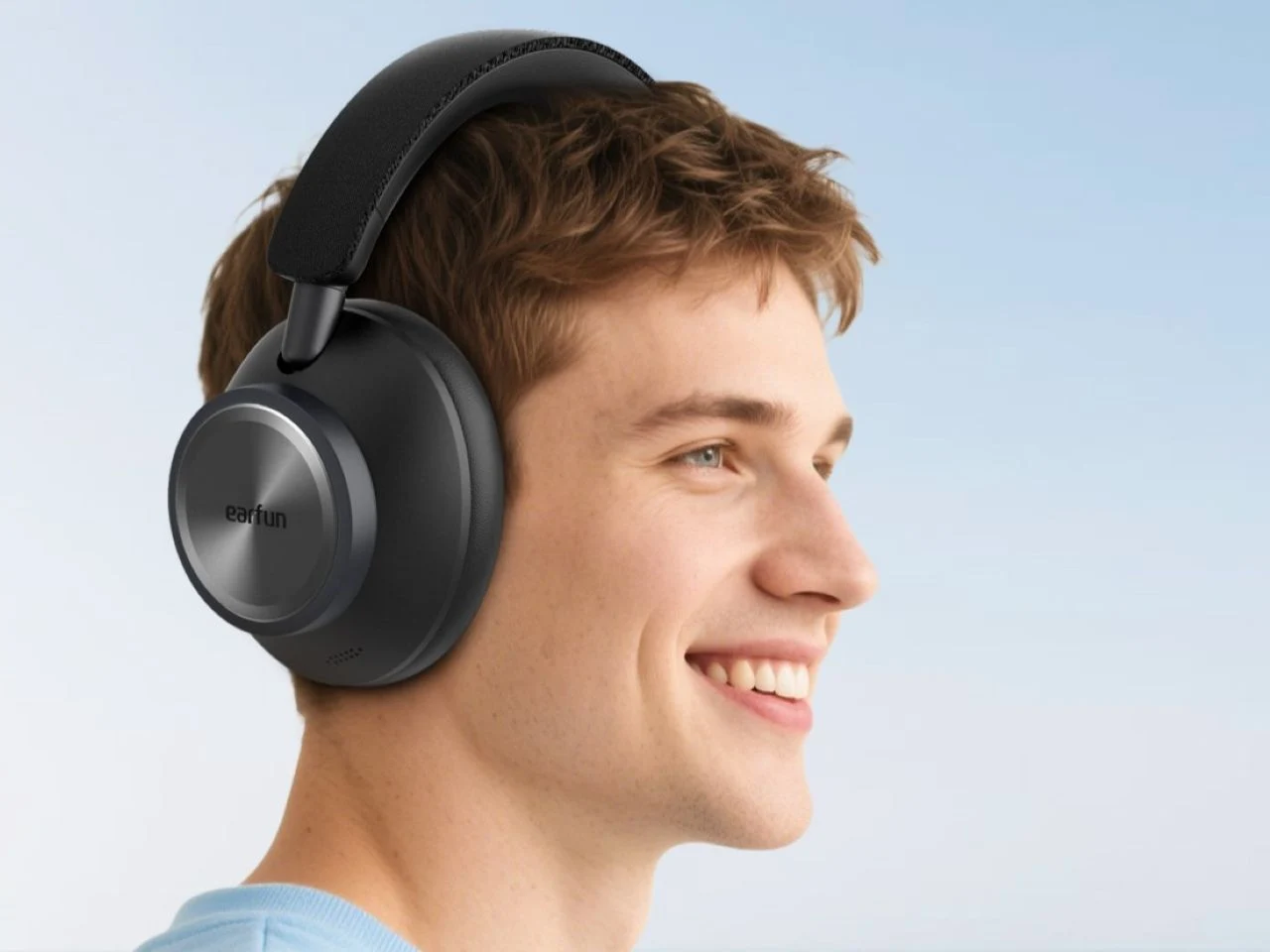 EarFun Wave Pro X Headphones: Lossless Audio & 8-Mic ANC