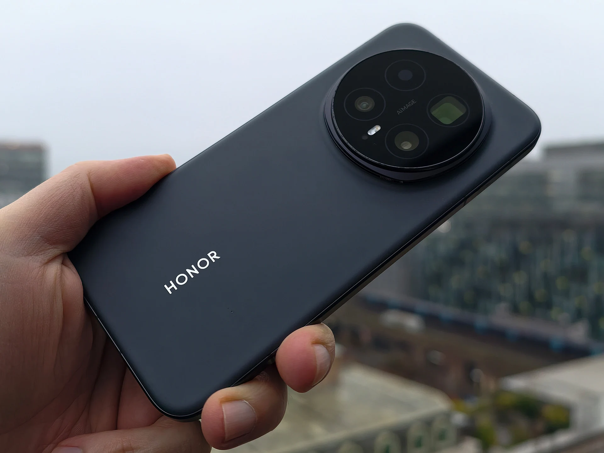 Honor Magic8 Pro: Features Osram Integrated Flicker Scanner