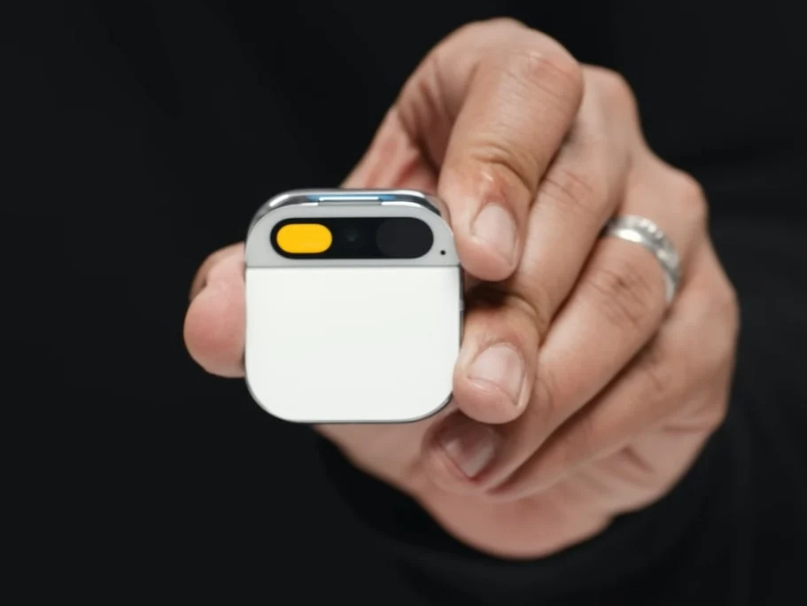 OpenAI Developing Pen-Shaped AI Device with Microphone and Camera
