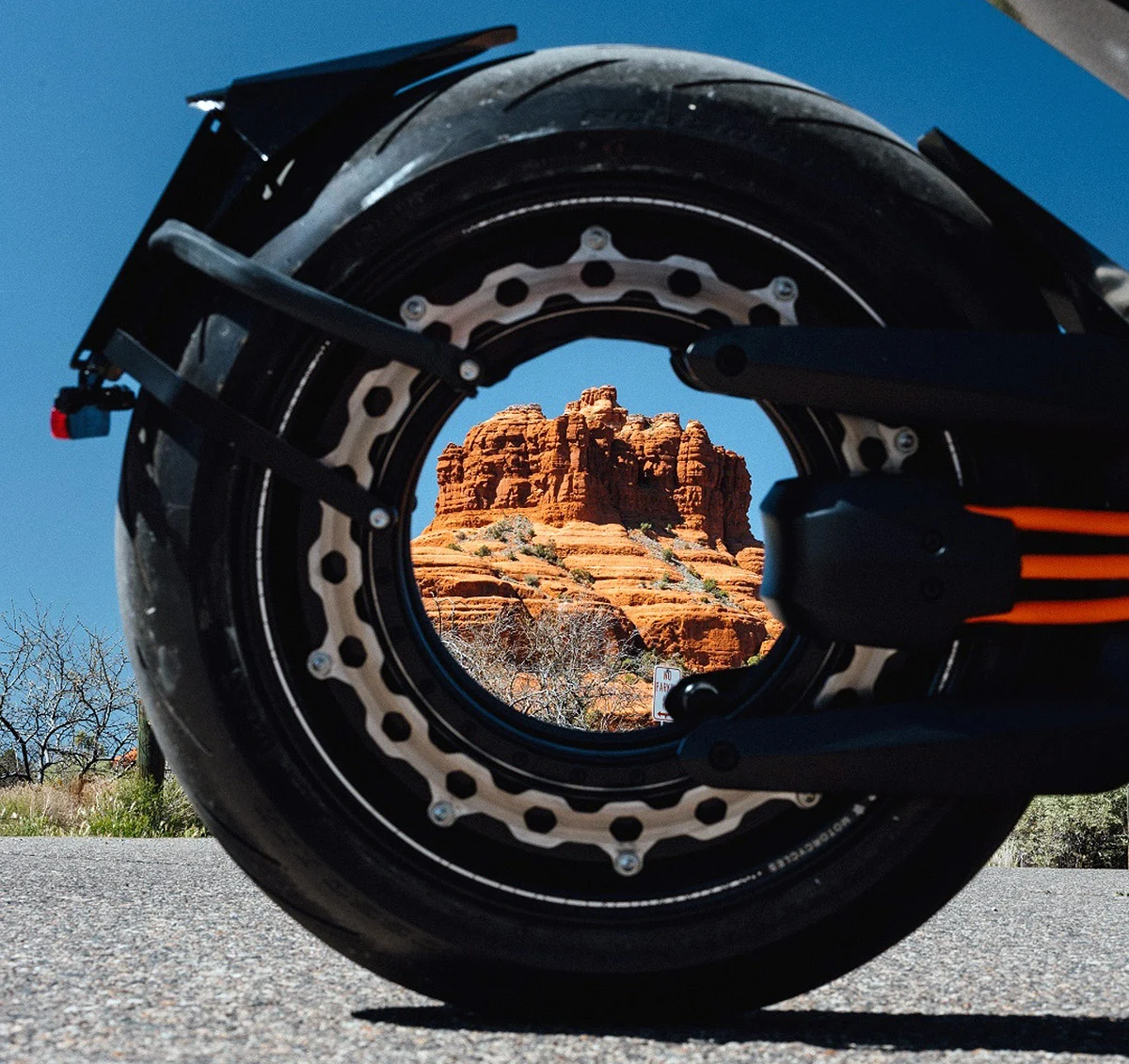 First Production EV with Lifetime Battery and 370-Mile Range