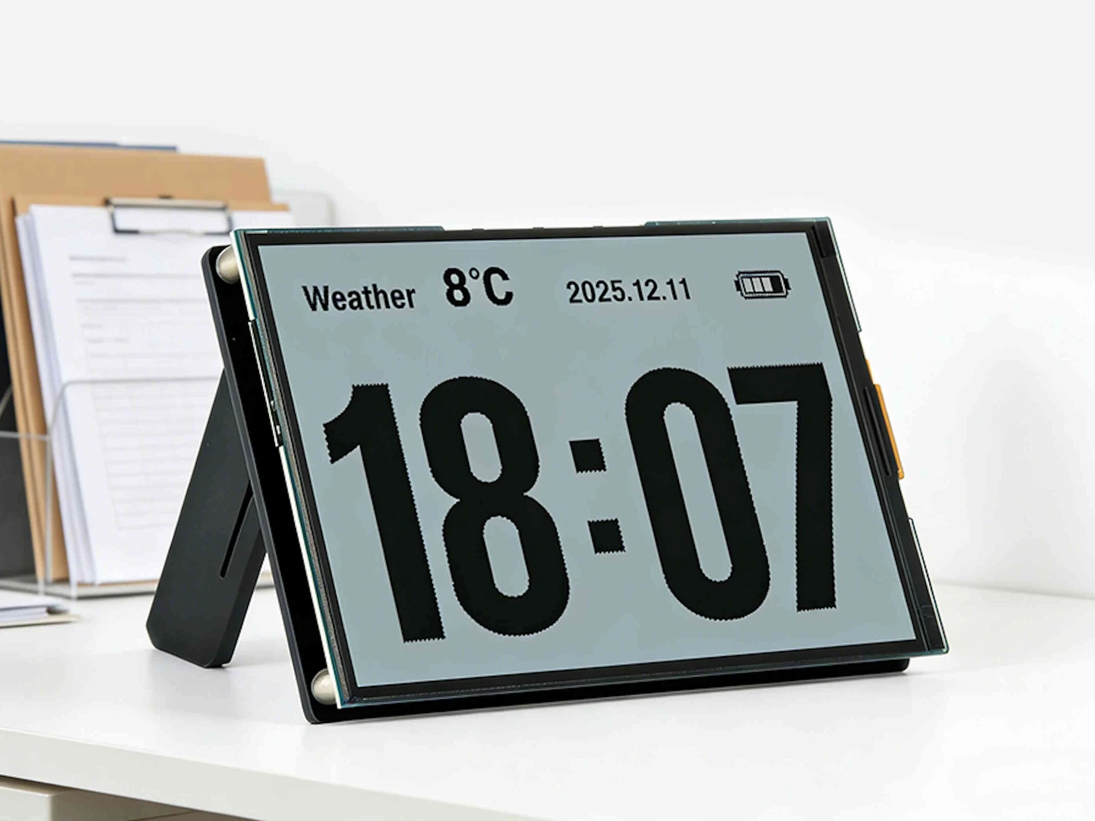 Waveshare 4.2-Inch Smart Display with WiFi and Bluetooth Features
