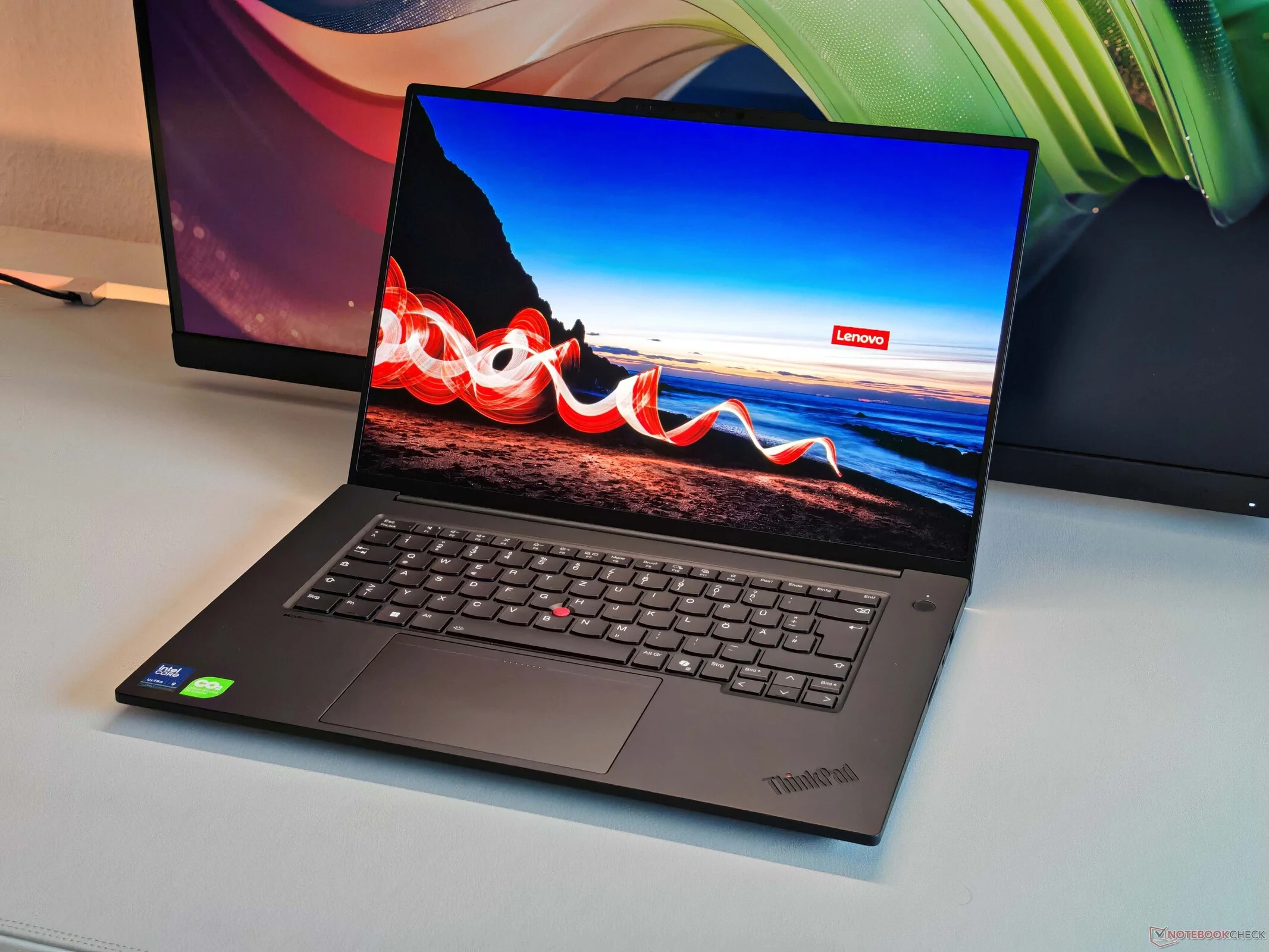 Lenovo ThinkPad T1g Gen 8: The Hidden Gem for Multimedia Use
