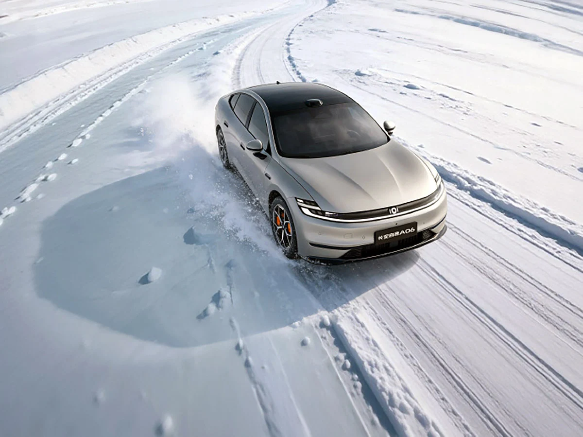 Sodium-Ion Batteries Tested in Winter EVs Amid Rising Lithium Costs