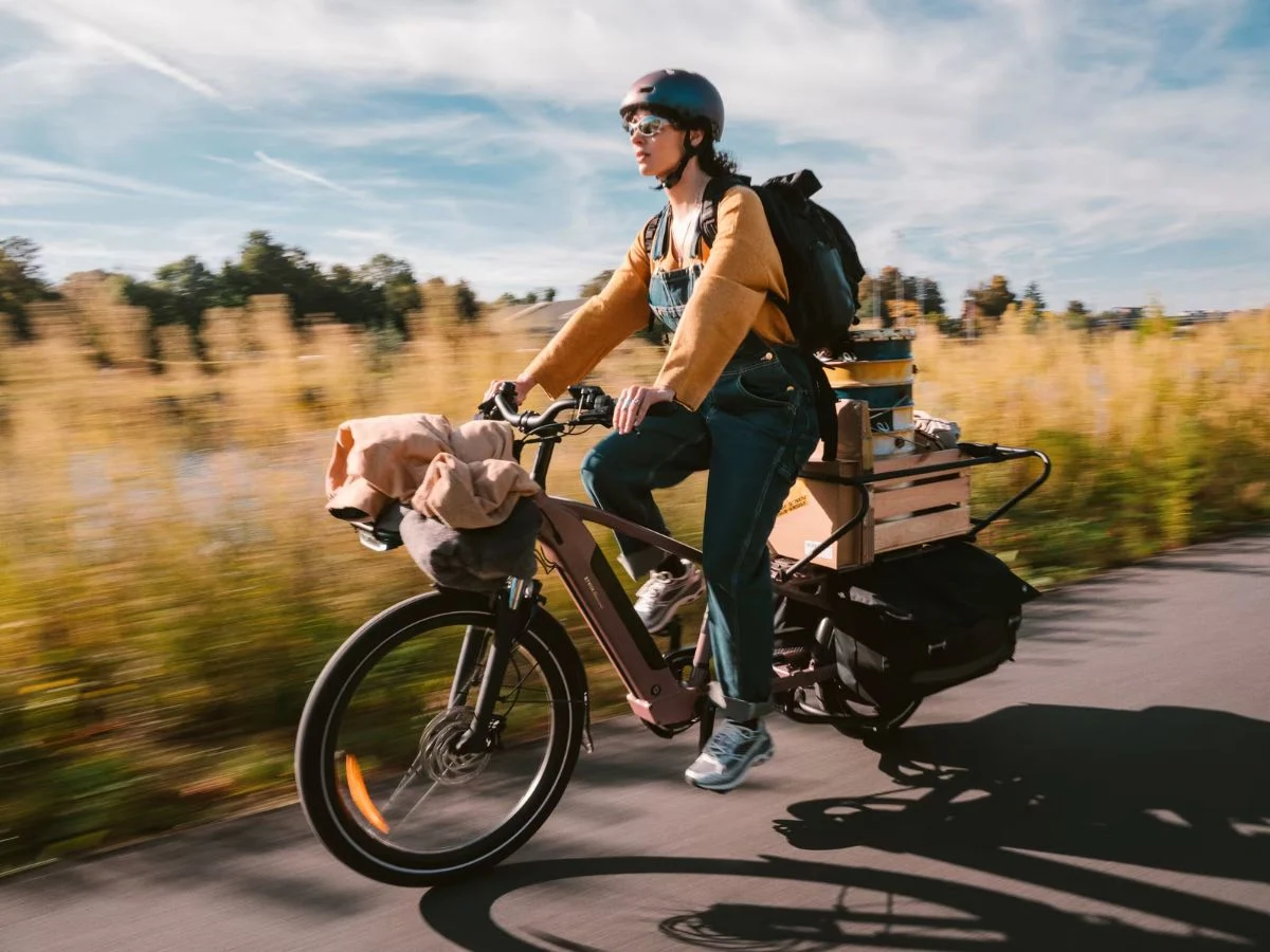 New Decathlon Btwin E-Three 500 Longtail Cargo E-Bike Launches