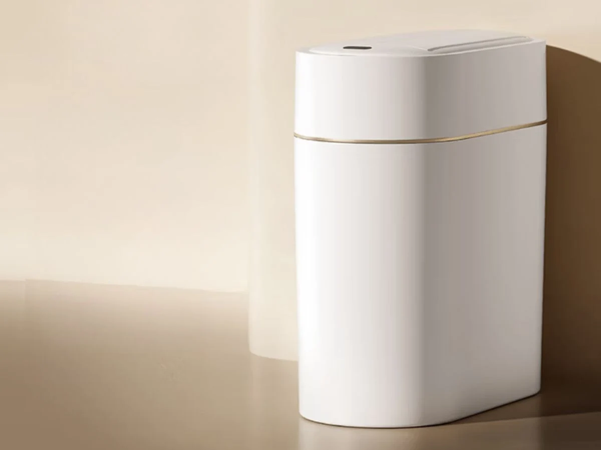Dreame Unveils Smart Trash Can with Auto Bag Dispensing Feature