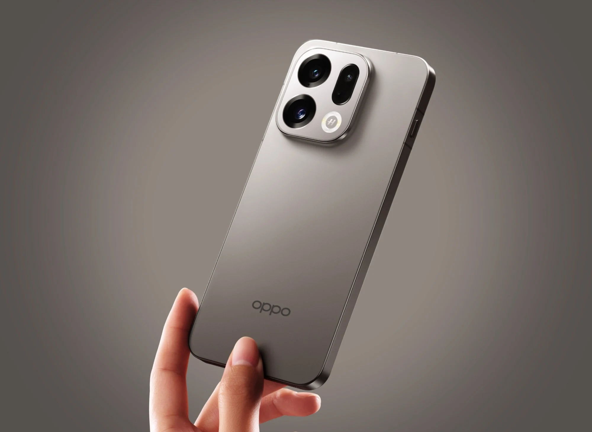 Oppo Find X9s Leak: 7,025mAh Battery and Triple 50MP Cameras