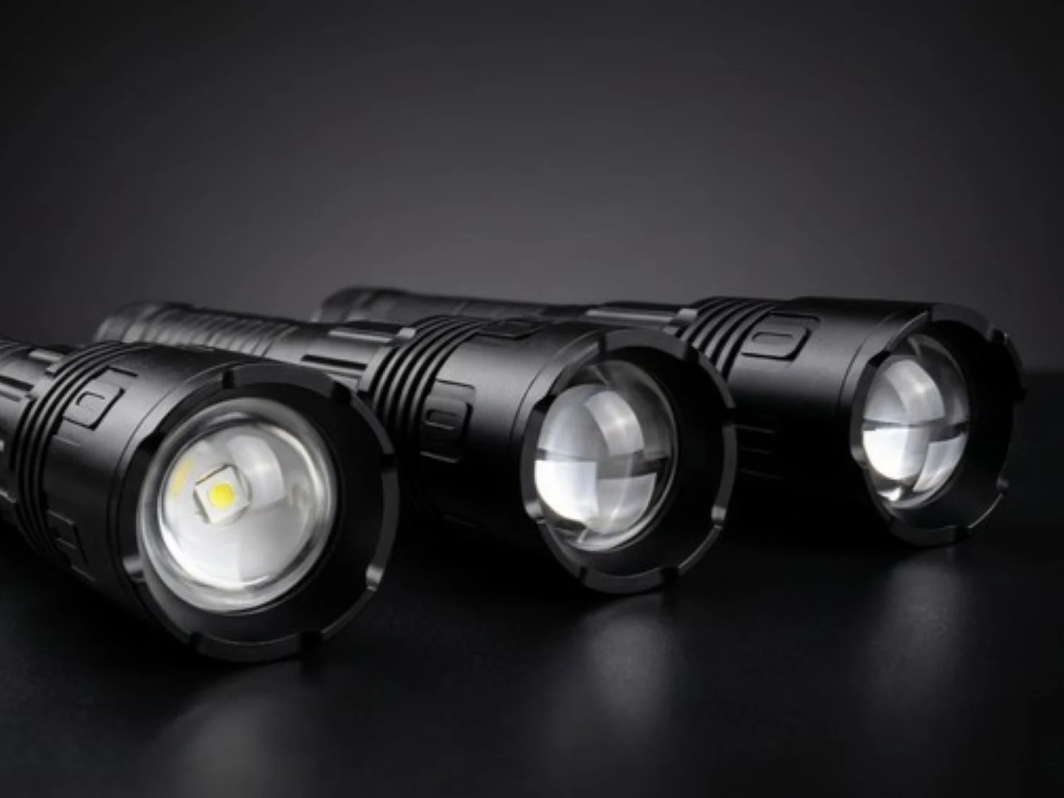 Viral Sodium-Ion Flashlight: Works at -40°F & Power Bank Feature