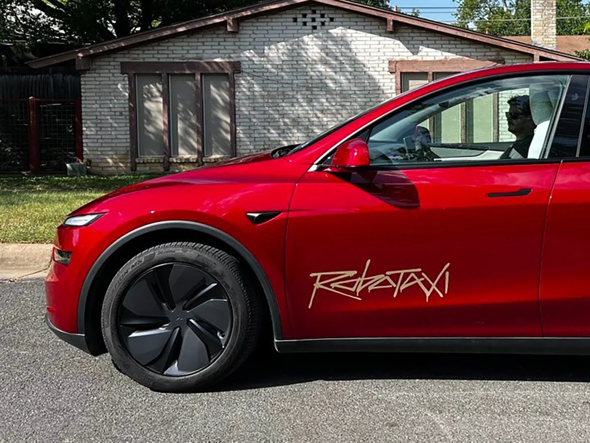 Tesla Model Y Robotaxi Accidents Rise Above Human Driver Rate