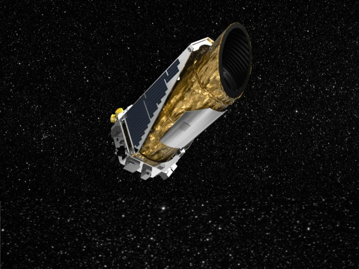 Scientists Discover Icy Exoplanet Similar to Earth