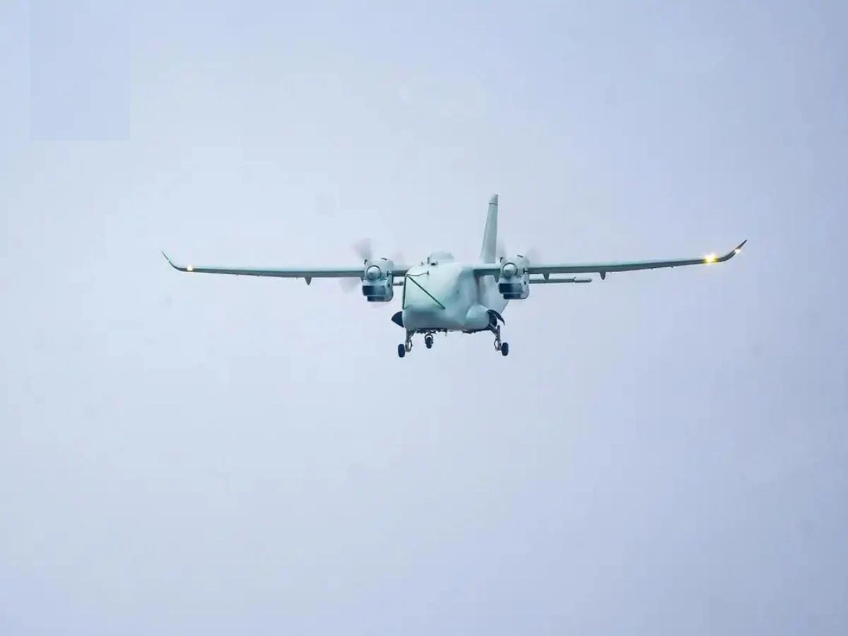 New YH-1000S Hybrid Cargo Drone Successfully Completes First Flight