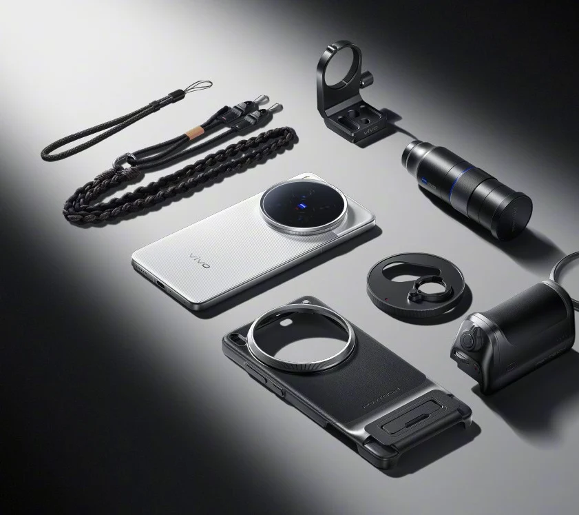Flagship Camera Phone Set for Global Release at MWC Showcase