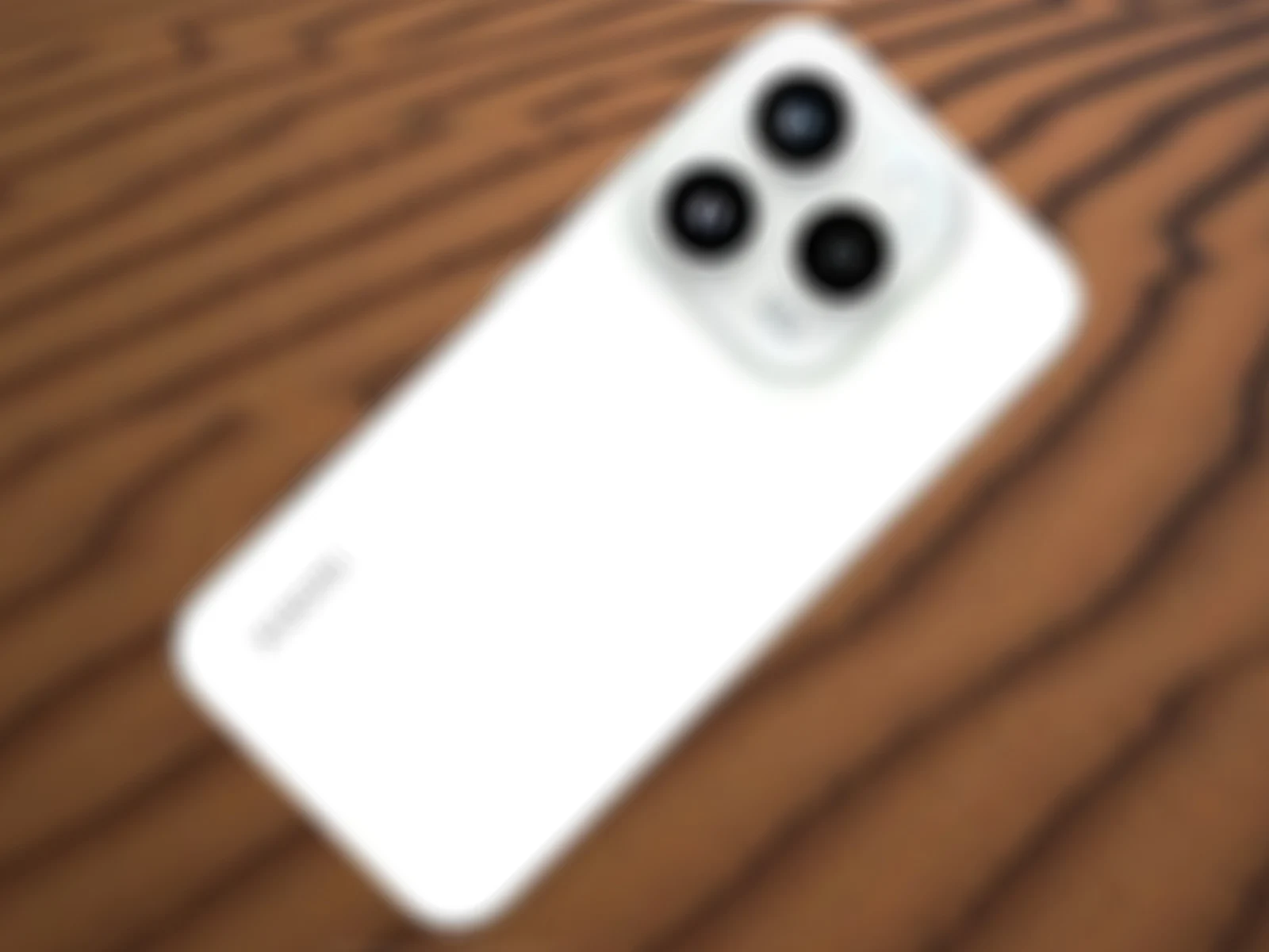 Xiaomi 18 Redesign Unveils iPhone-Inspired Leica Camera Housing