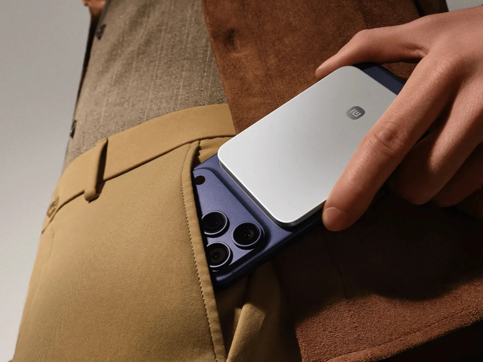 Xiaomi Launches New Ultrathin Magnetic Power Bank Worldwide