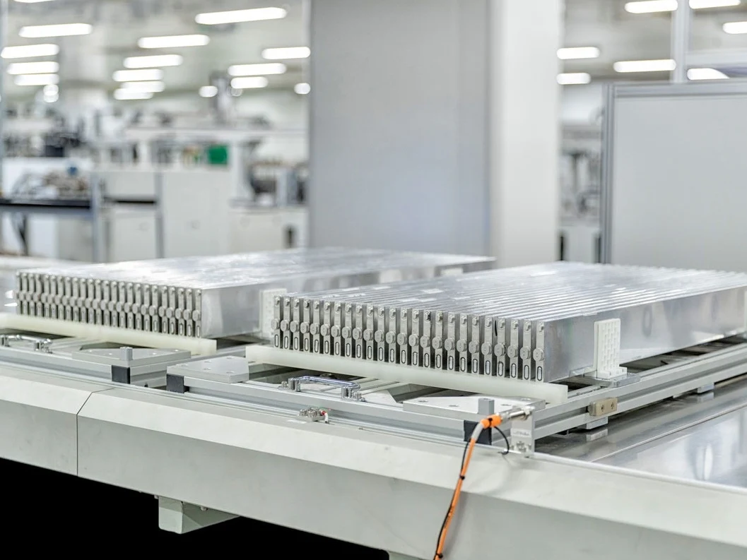 BYD’s Fast-Charging Battery: 10% to 97% in 9 Minutes, 620+ Miles