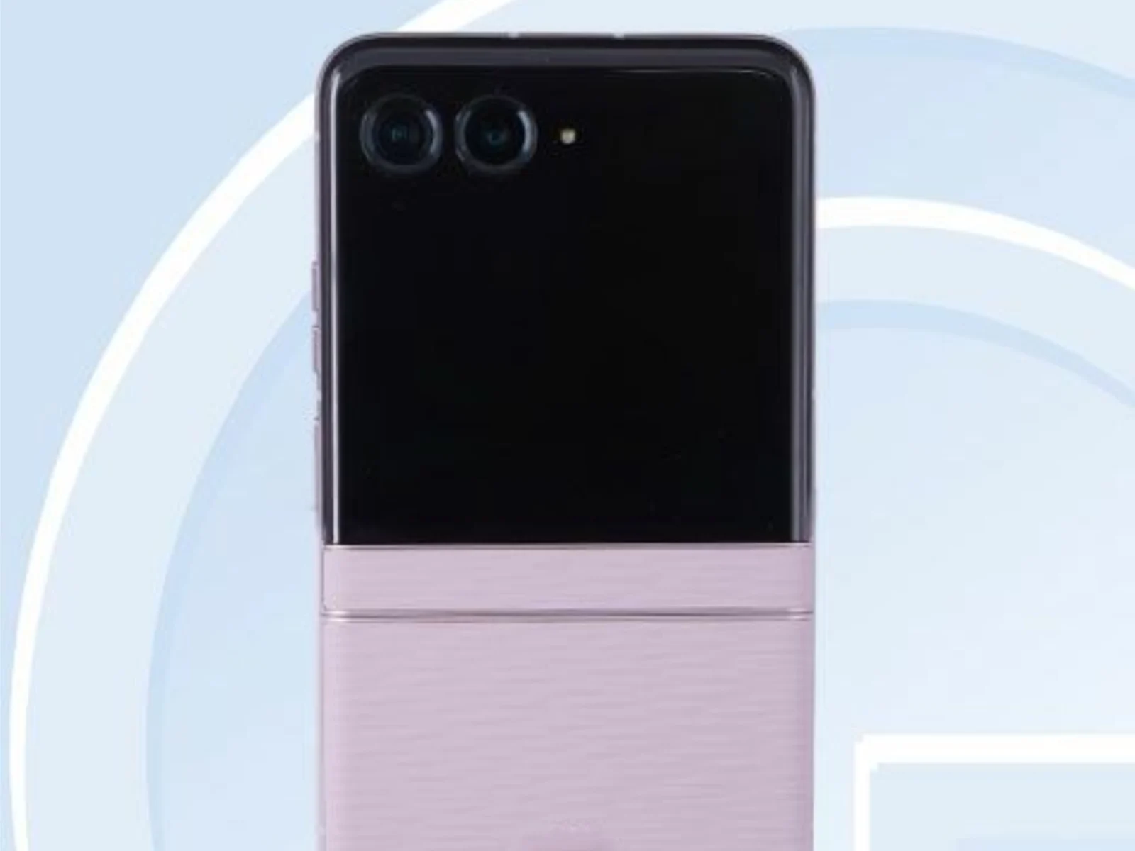 New Razr 70 Foldable Design Leaked Before Release