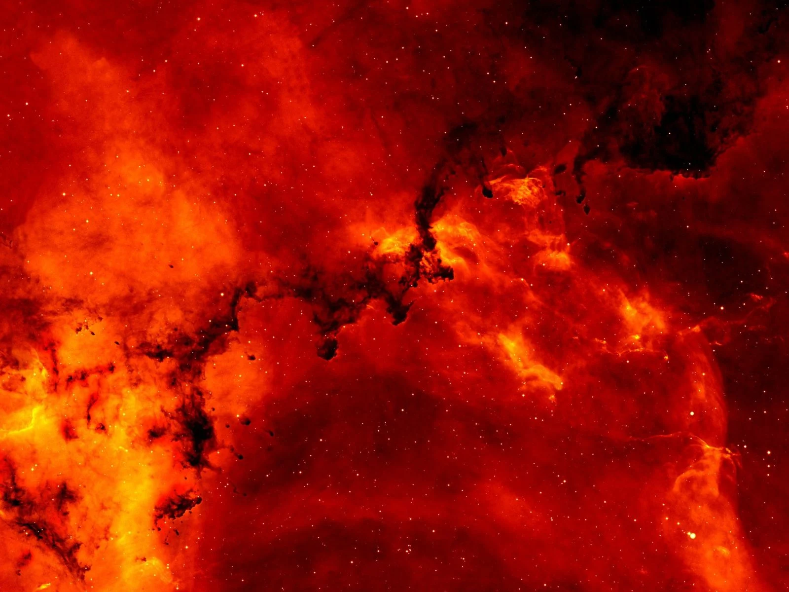 New VLT Image Shows Gas Cloud Near Milky Way Black Hole