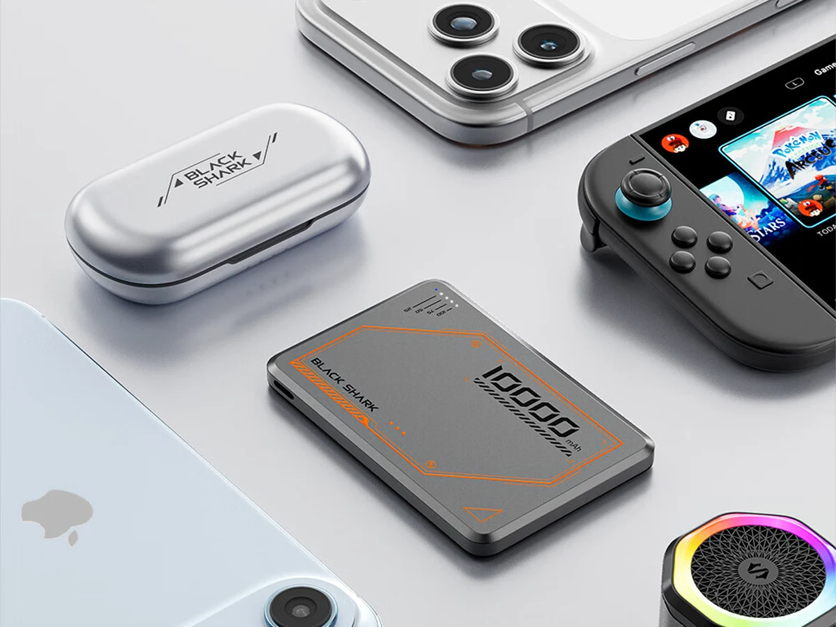 Xiaomi Launches Slim Magnetic Charging Power Banks