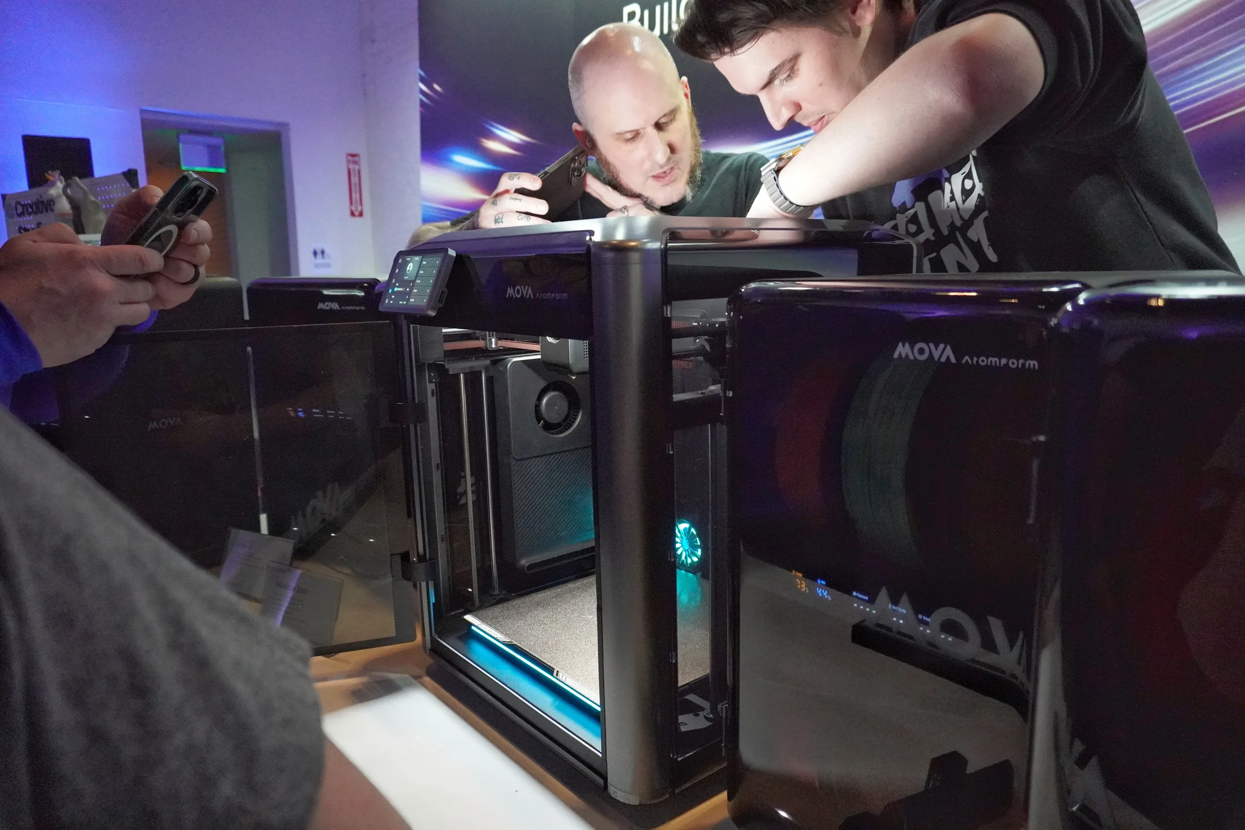 MOVA Launches AtomForm Palette 300: 36-Color 3D Printer Features