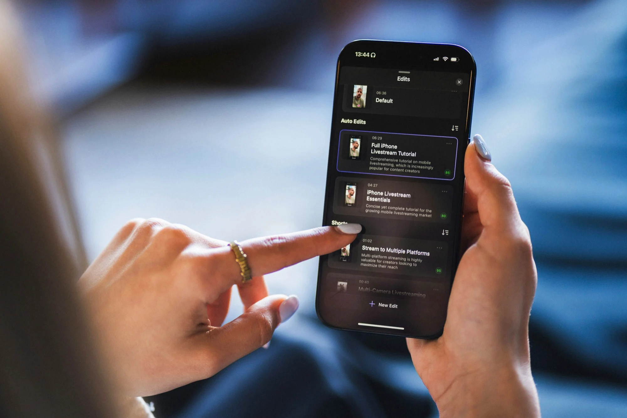 Apple’s Siri App to Access Personal Data on iPhone, Says Bloomberg