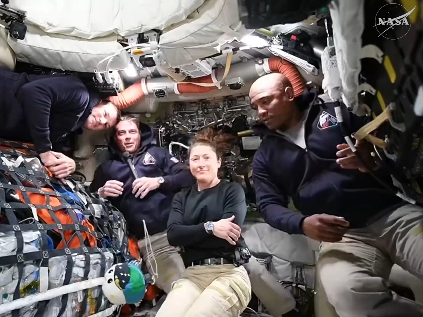 NASA Uses Microsoft Hardware and Faces Outlook Challenges in Space