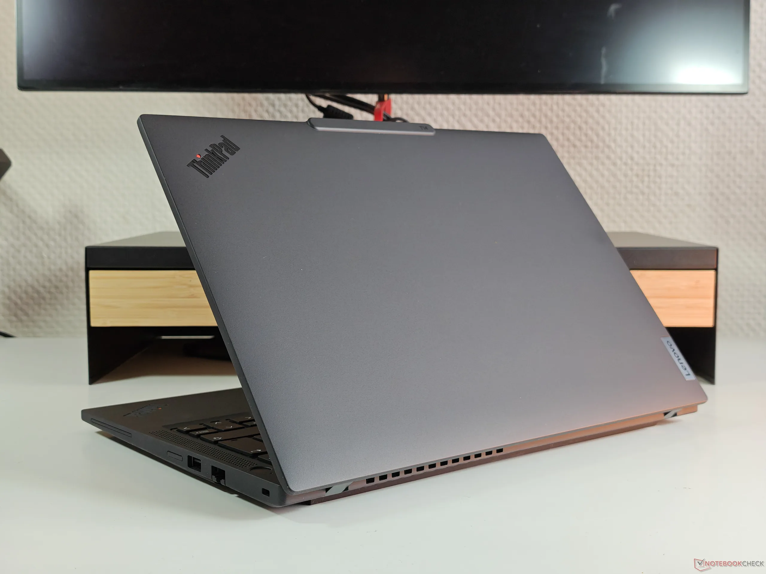 Why the Older AMD ThinkPad Is a Great Choice Before the T14 Gen 7