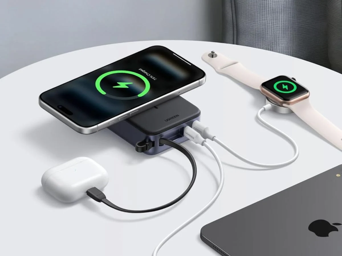 Ugreen Launches New Power Bank with Built-in Cable in US