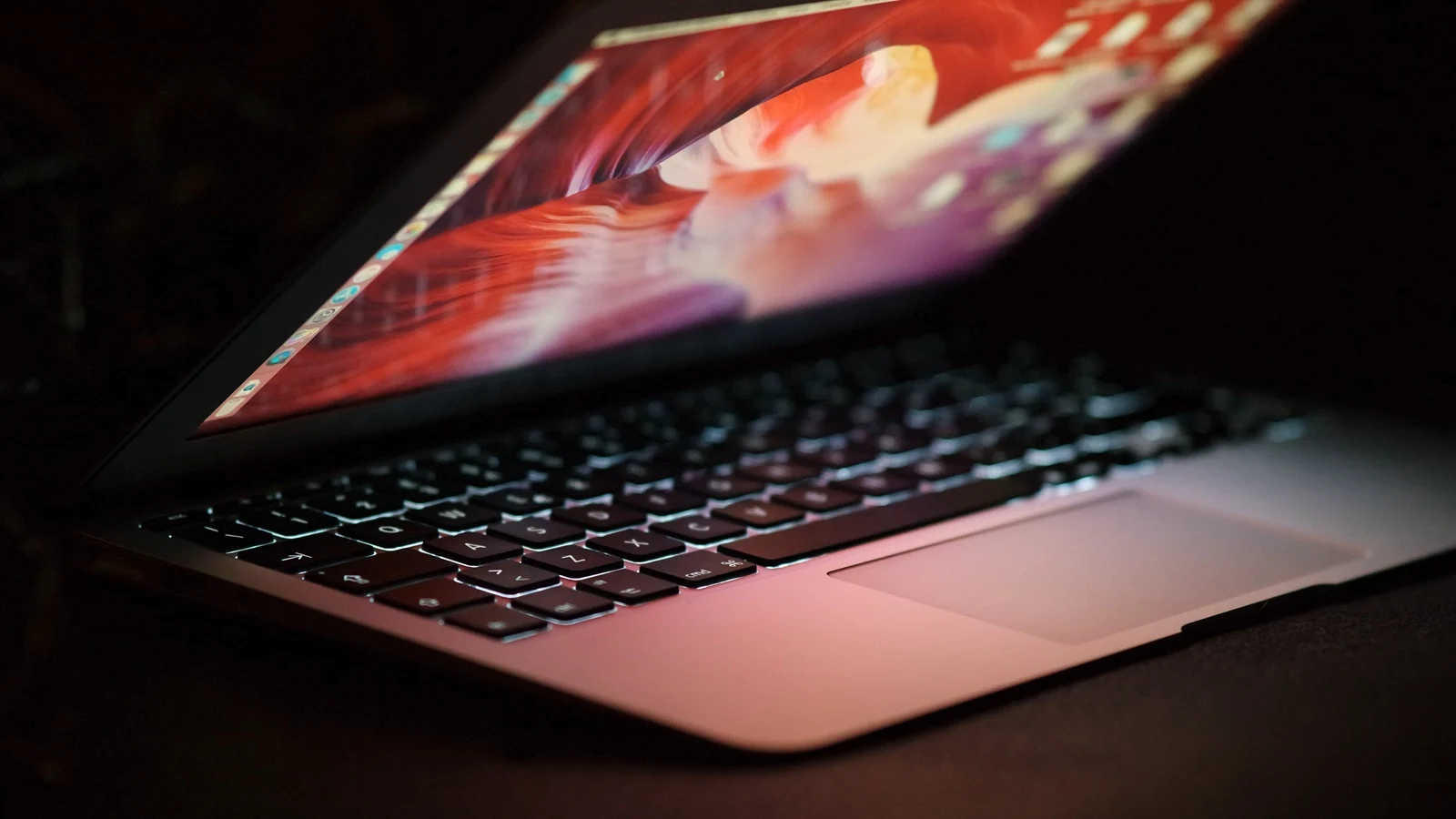 Microsoft urges Windows 11 24H2 users to upgrade to 25H2