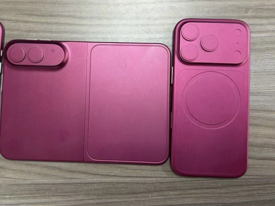 New Leak Reveals Foldable iPhone Design