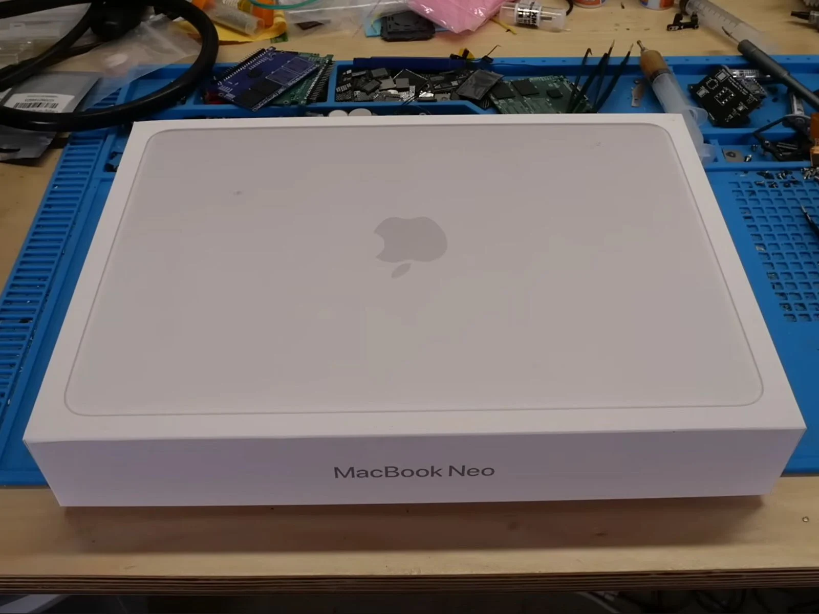 Modded MacBook Neo: The Apple Laptop Version You Never Saw