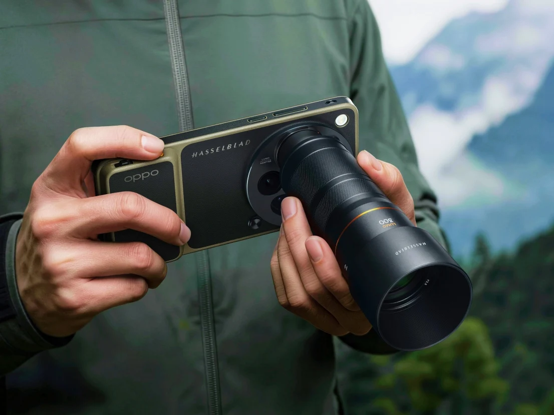 Oppo Find X9 Ultra Hands-On: Massive Hasselblad Zoom Lens Kit