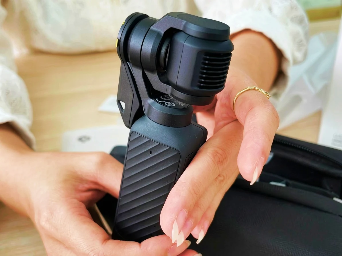 DJI Osmo Pocket 4 New Buttons & Magnets for Smoother Zoom & Custom Controls