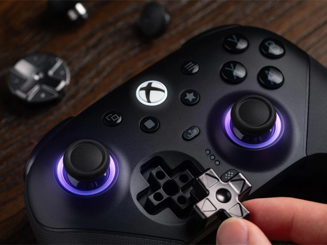 8BitDo Modular Wireless Controller for Xbox Pre-Order Available