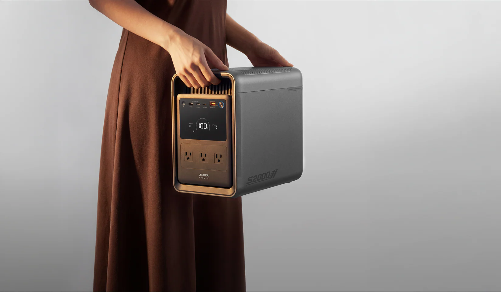 Lightest 2 kWh Power Station: Anker Solix S2000 Early Bird Price