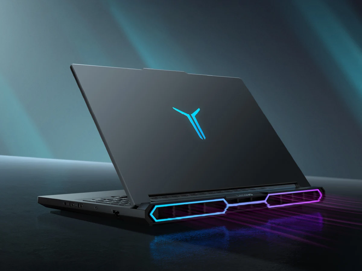 Lenovo Gaming Laptop with OLED Display and RTX 5090 GPU