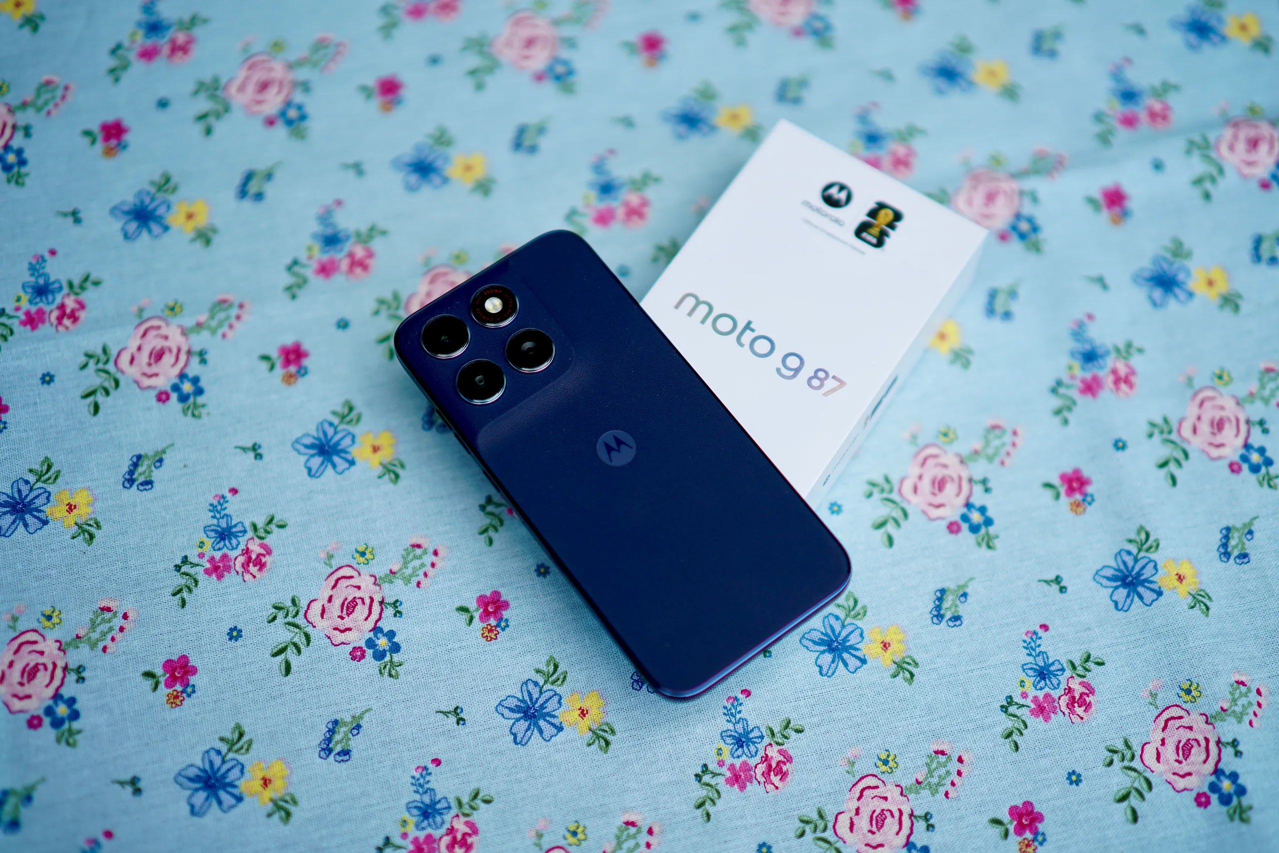 Waterproof and Rugged Moto G87: Endurance Meets Style